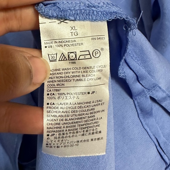 Banana Republic Button Down Satin Blouse - Picture 8 of 8